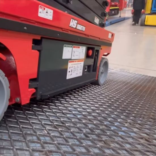 Equipo de elevación para interiores Hered Elevador de tijera para plataforma de trabajo aéreo para hombre